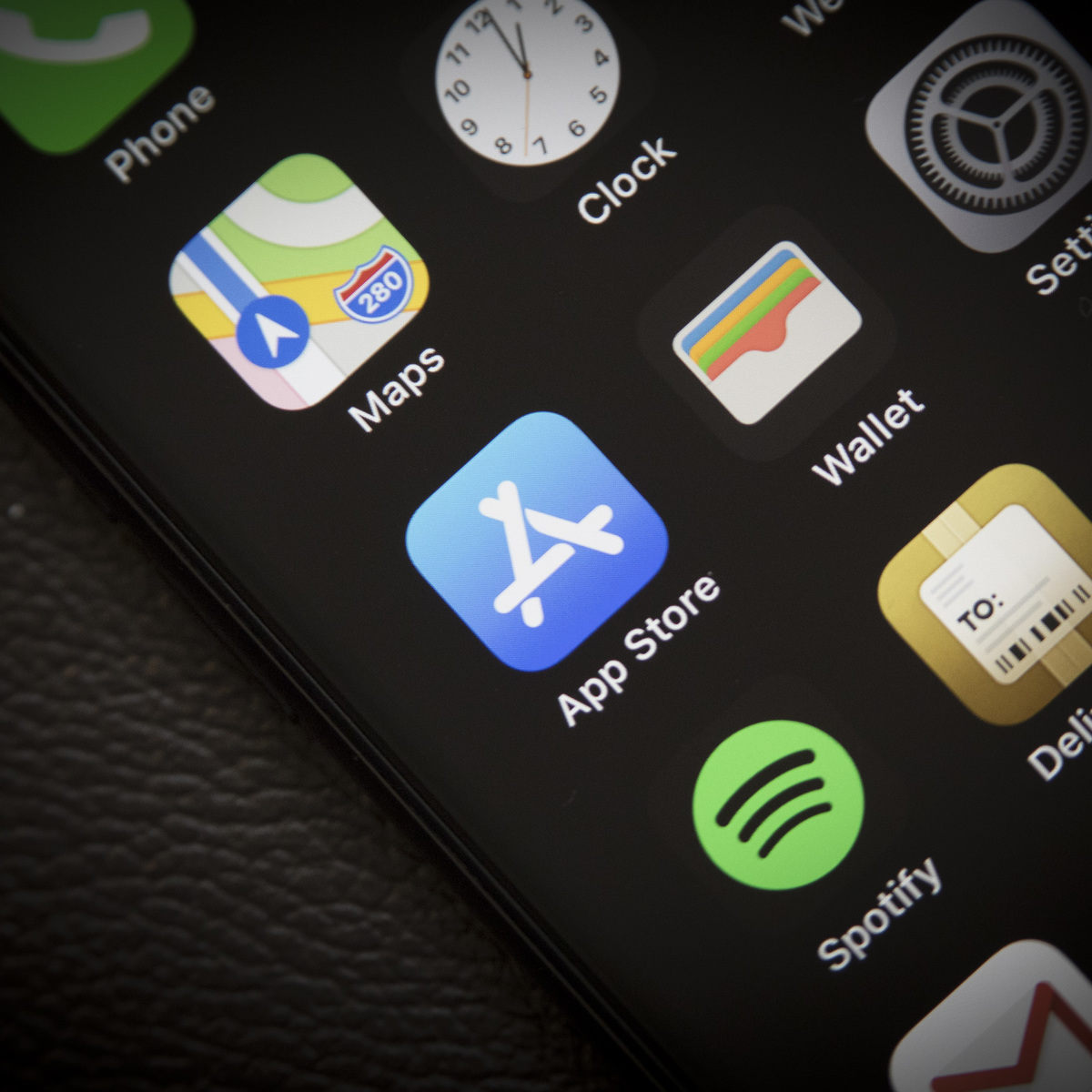 Apple App Store Dataset
