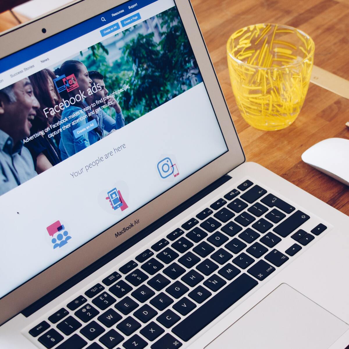 Real-Time Advertisers Auction
